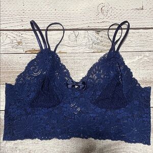 Gaviota Elegant Lace Bralette in Navy Blue Size Medium